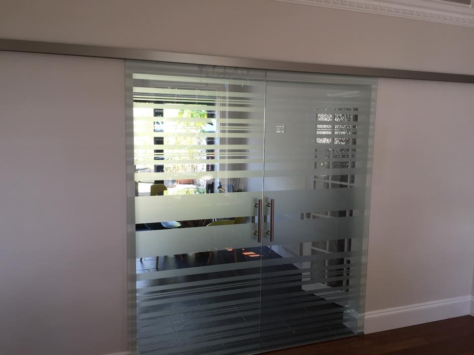 Sandblasted Glass Perfect for designs on glass & mirrors