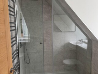 Shaped Shower Enclosure