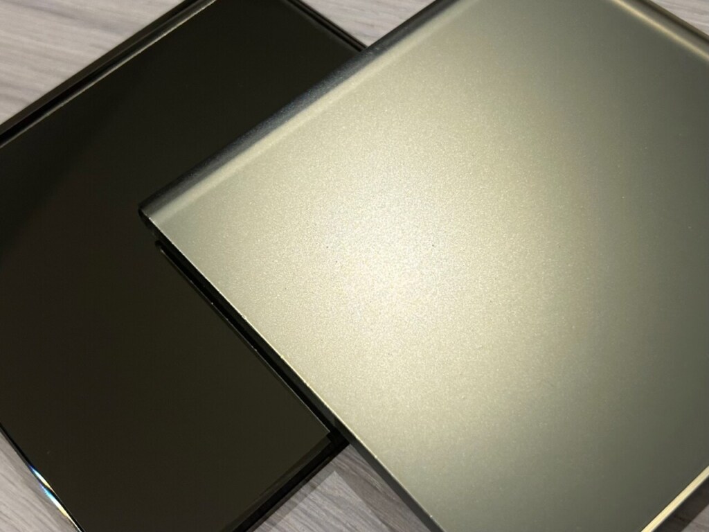 Standard Bronze Tinted Mirror And Matt Bronze Mirror