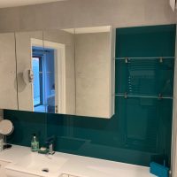 Coloured Glass Splashbacks for bathrooms & kitchens